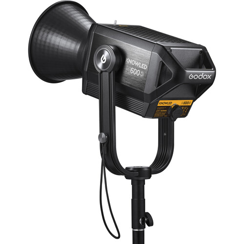 Knowled M600D – מנורת LED בטמפרטורת אור יום (Daylight 5600K) מבית Godox 